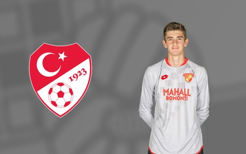 U17 | Arda Özçimen'e Milli Davet