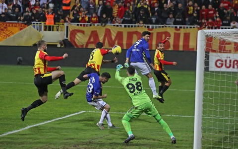 13. Hafta: Göztepe'miz 2-2 Fenerbahçe