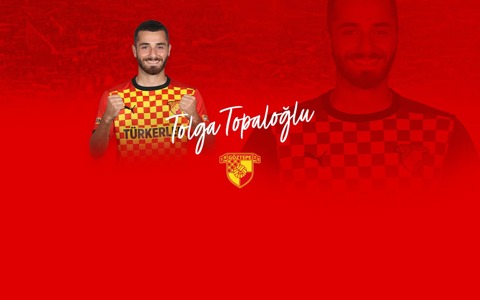 Tolga Topaloğlu Profesyonel Oldu