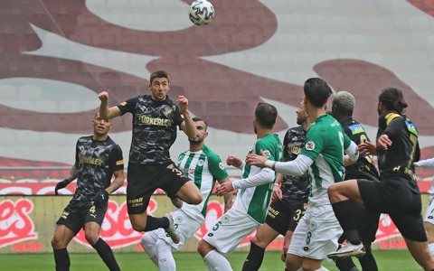 19. Hafta: İ.H. Konyaspor 2-3 Göztepe'miz