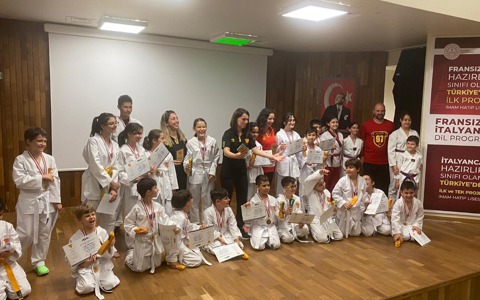 Göztepe World17 Taekwondo Okulumuz Kuşak Törenini Gerçekleştirdi